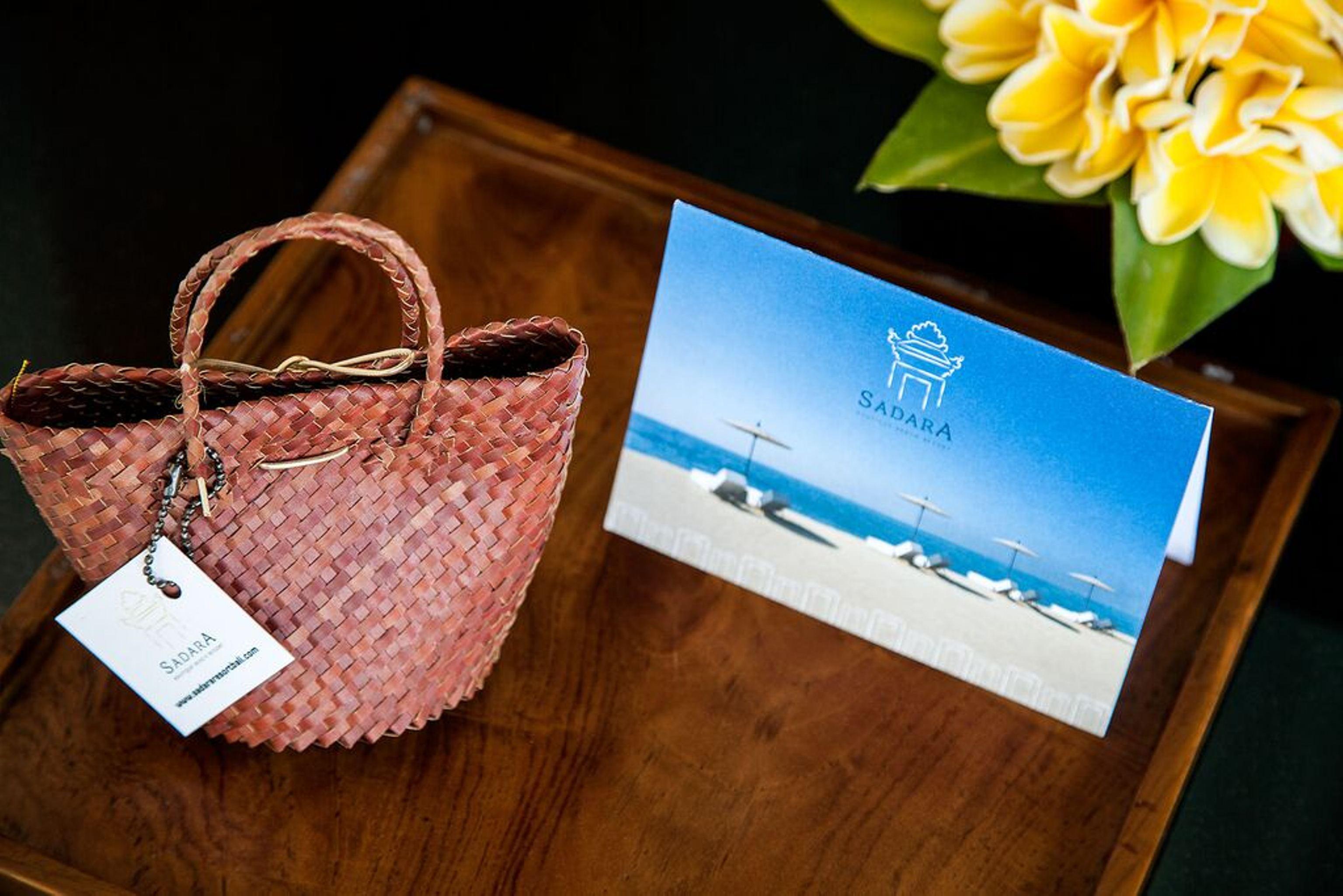 Sadara Resort Nusa Dua (Bali) Exterior foto A bag and a card from the hotel