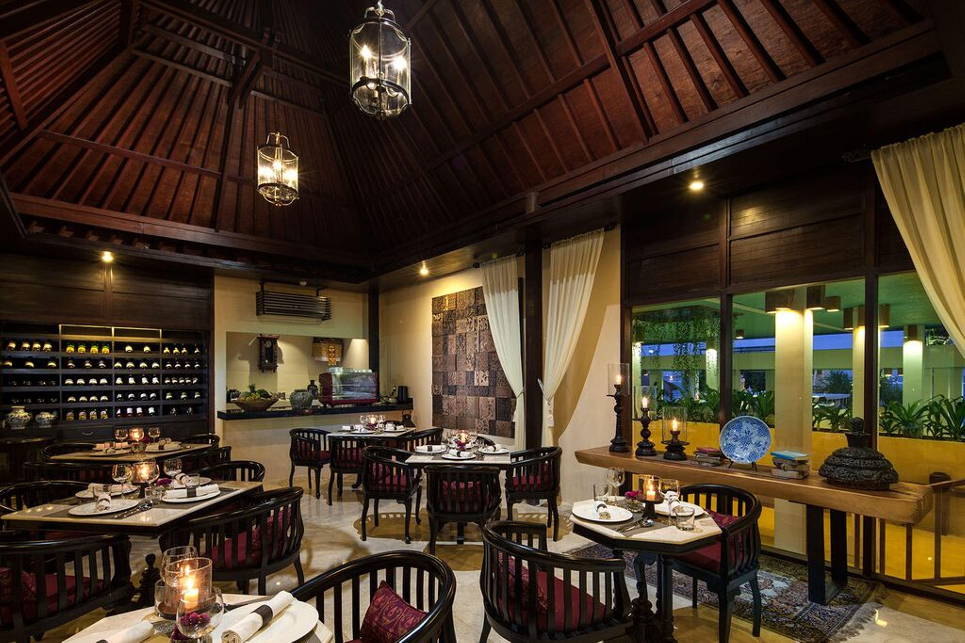 Sadara Resort Nusa Dua (Bali) Exterior foto The interior of the restaurant