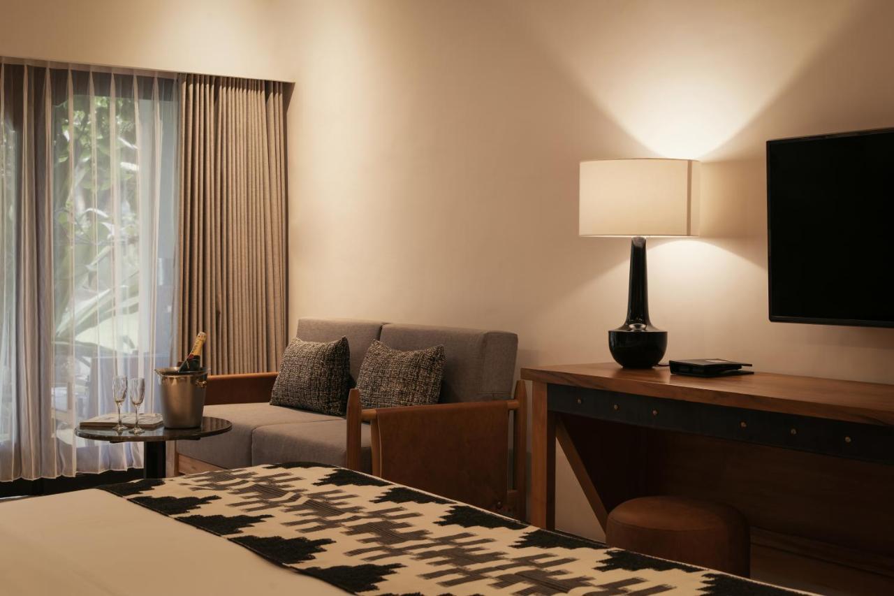 Sadara Resort Nusa Dua (Bali) Exterior foto A room at the Four Seasons Hotel