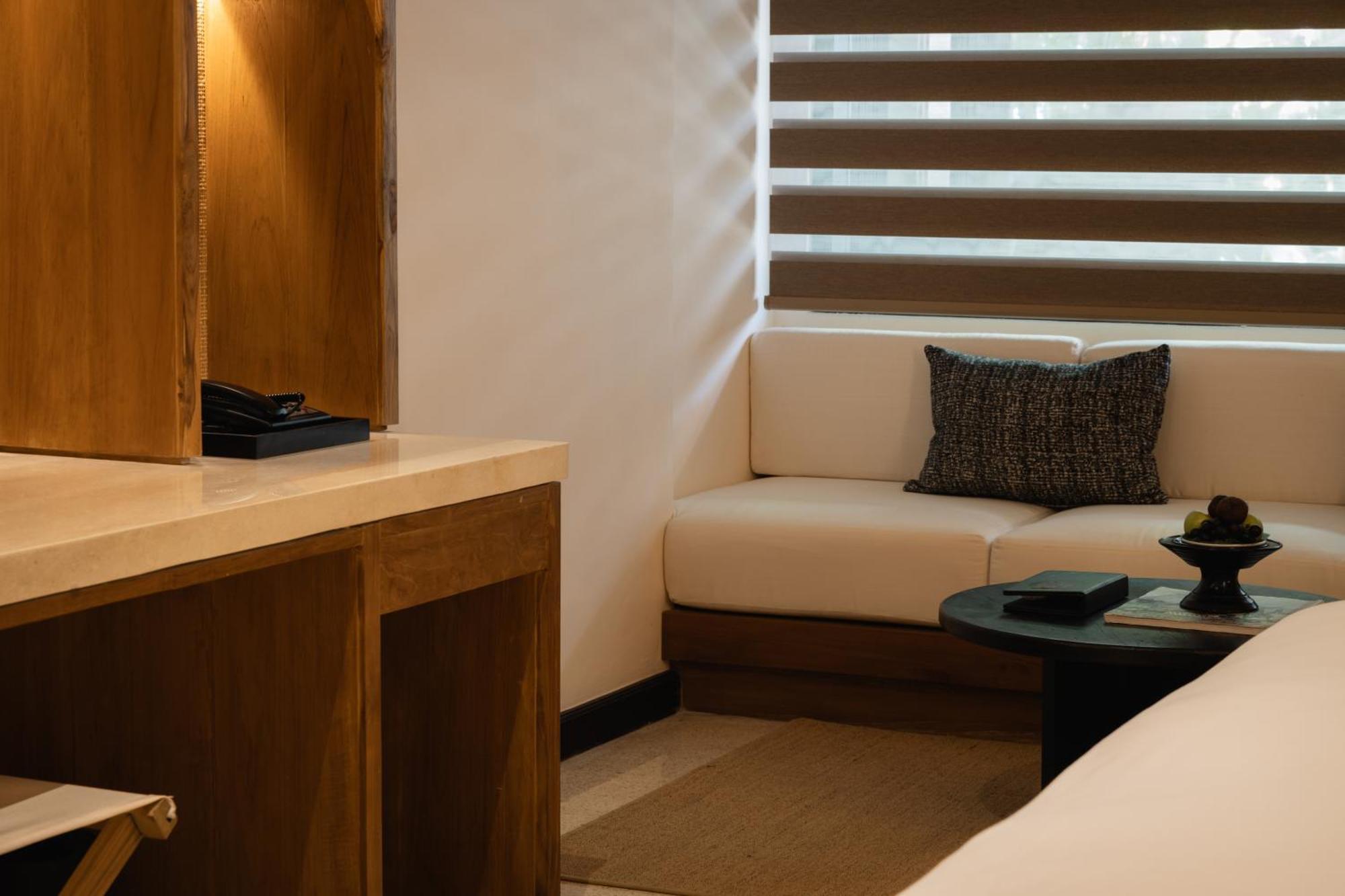 Sadara Resort Nusa Dua (Bali) Exterior foto A room at the hotel